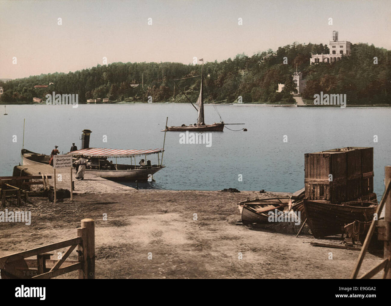 Una stampa fotocromatica di Oscarshall a Bygdøy, Oslo, Norvegia, che mostra lo storico Palazzo Oscarshall e il paesaggio circostante all'inizio del XX secolo. Foto Stock