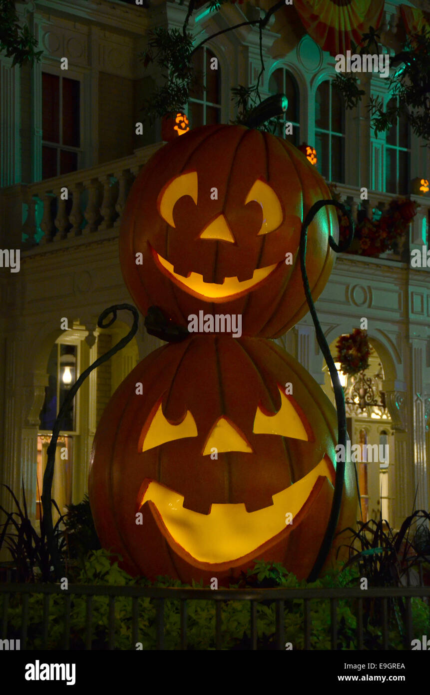 Decorazioni di Zucca di Halloween presso il Regno Magico di Disney,Orlando in Florida. Foto Stock