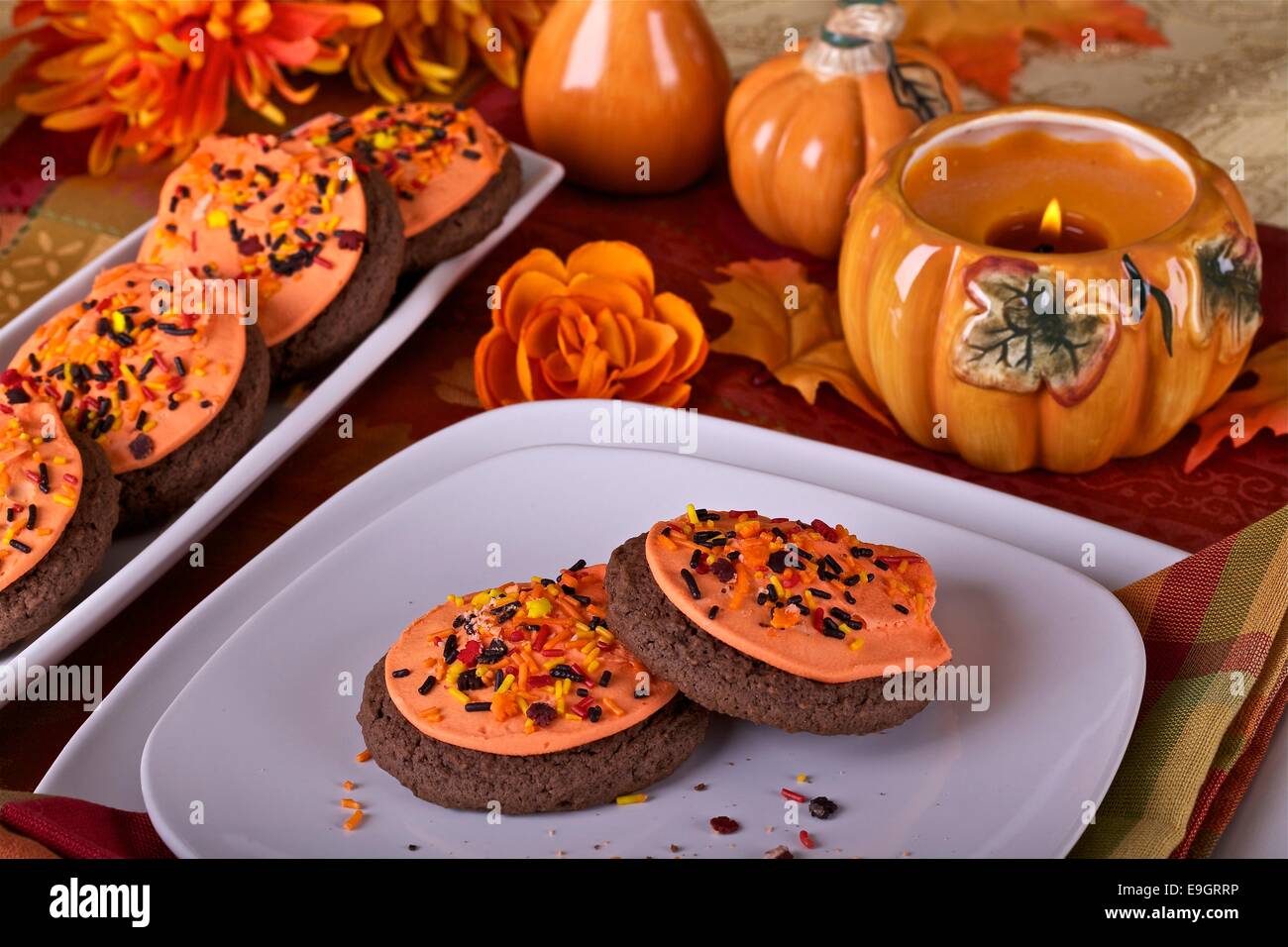 Tabella di ringraziamento, decorativi cookie e decorazione Foto Stock