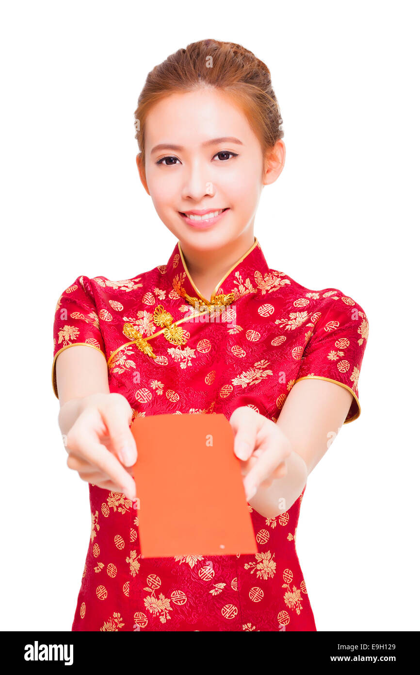 Bella giovane donna asiatica dando sacchetto rosso per ricchi Foto Stock