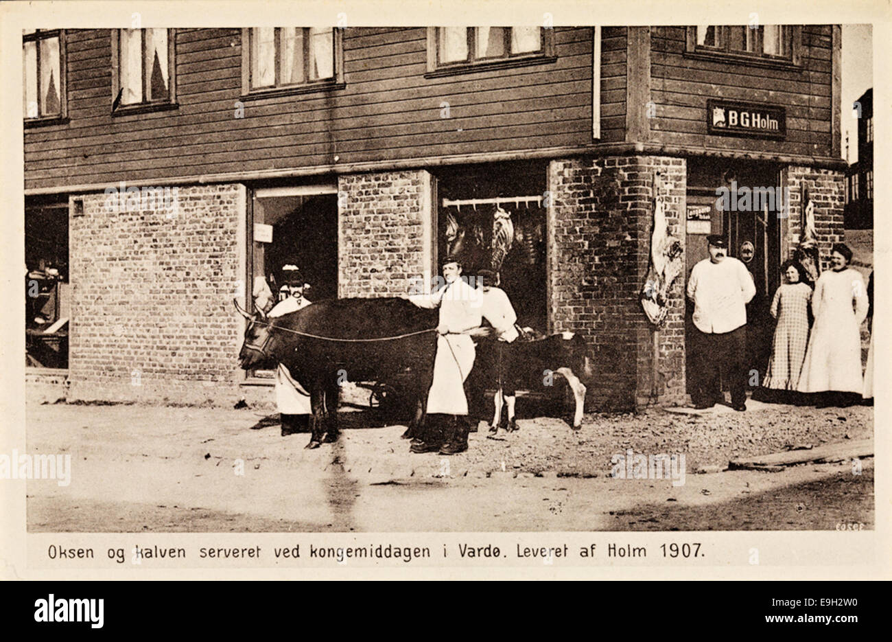 Oksen og kalven serveret ved kongemiddagen ho Vardø. Leveret af Holm 1907. Foto Stock