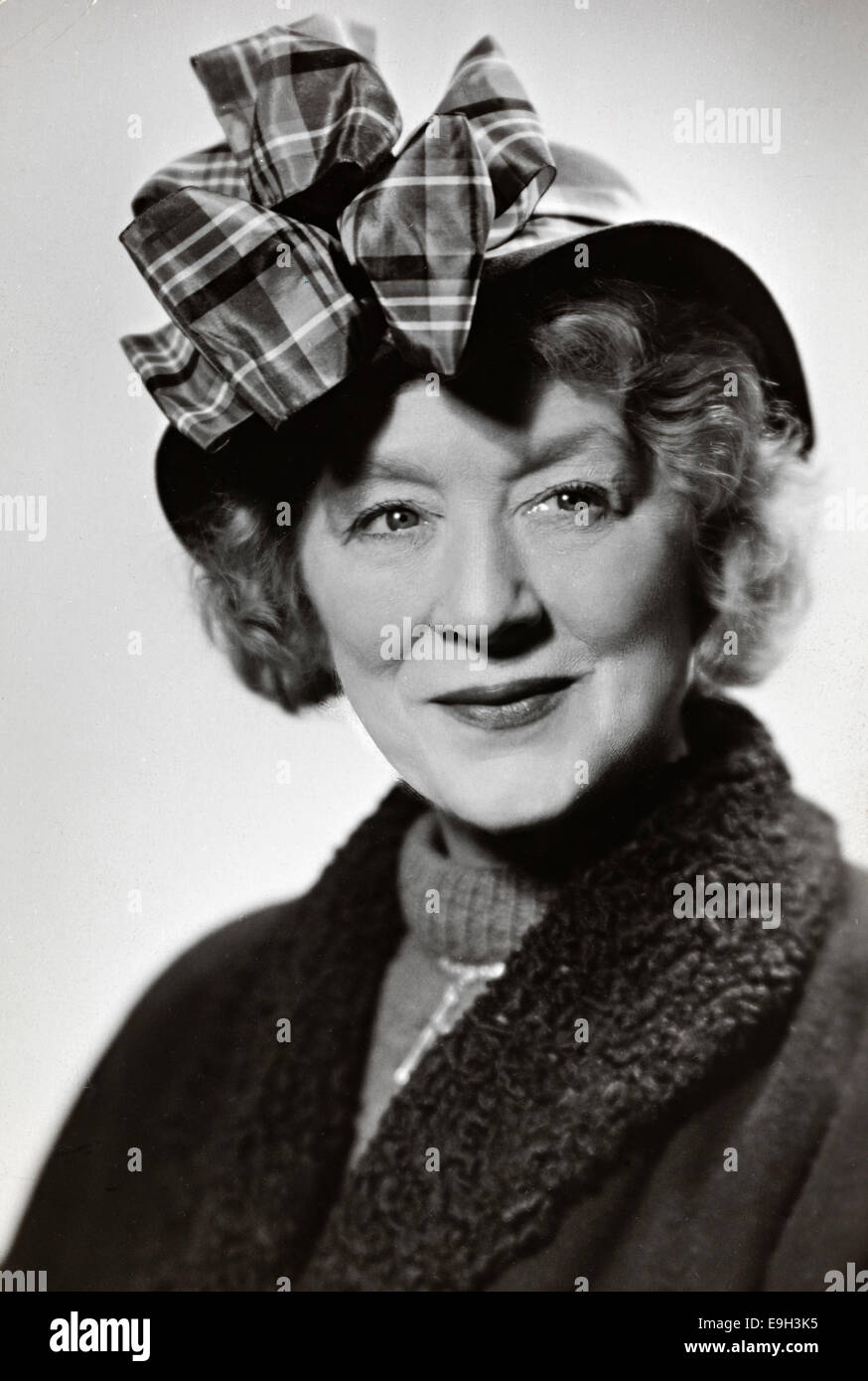 Un ritratto di Lalla Carlsen (1889-1967), una rinomata attrice norvegese, catturato all'inizio del XX secolo. L'immagine riflette il suo status nel teatro e nel film norvegesi. Foto Stock