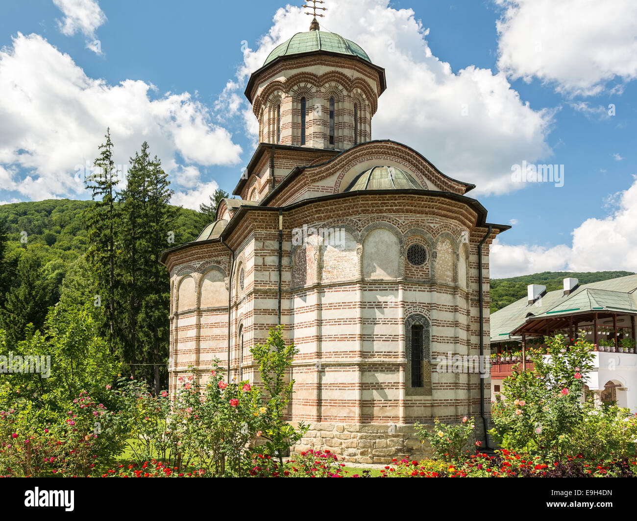 Cozia monastero costruito da Mircea il sambuco in 1388 in Calimanesti, Romania. Foto Stock