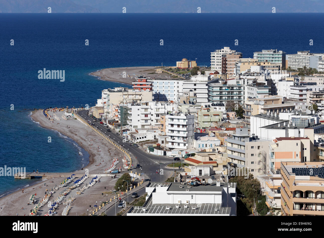 Alto hotel a west beach, vista dal Monte Smith, new town, Rodi, rodi Isola, Dodecaneso, Grecia Foto Stock