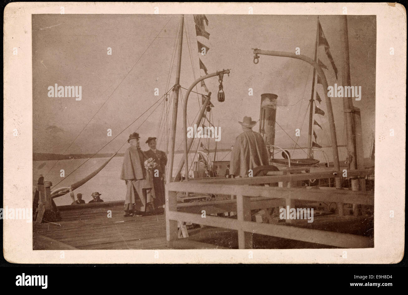 Una fotografia storica di Romsdalen, Norvegia, scattata nel 1896. L'immagine cattura lo splendido paesaggio norvegese con le sue torreggianti montagne e valli. Foto Stock