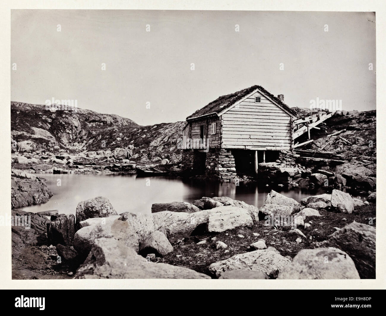 S. 17. Mill vicino Aalsund ['Crociera del 'Nereide" 1869'] Foto Stock