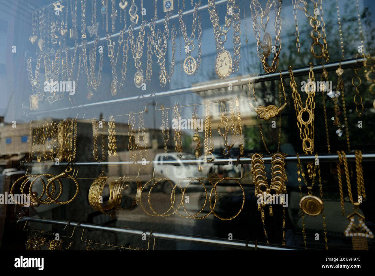 Una gioielleria nella città di Al-Malikiyah anche chiamato Derek ( ) curda in Al Hasakah o distretto Hassakeh nella Siria settentrionale Foto Stock