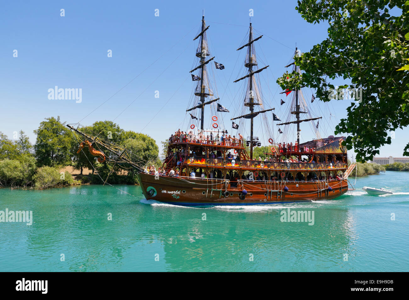 Escursione in barca sul fiume Manavgat, vicino a Manavgat, Provincia di Antalya, Turchia Foto Stock