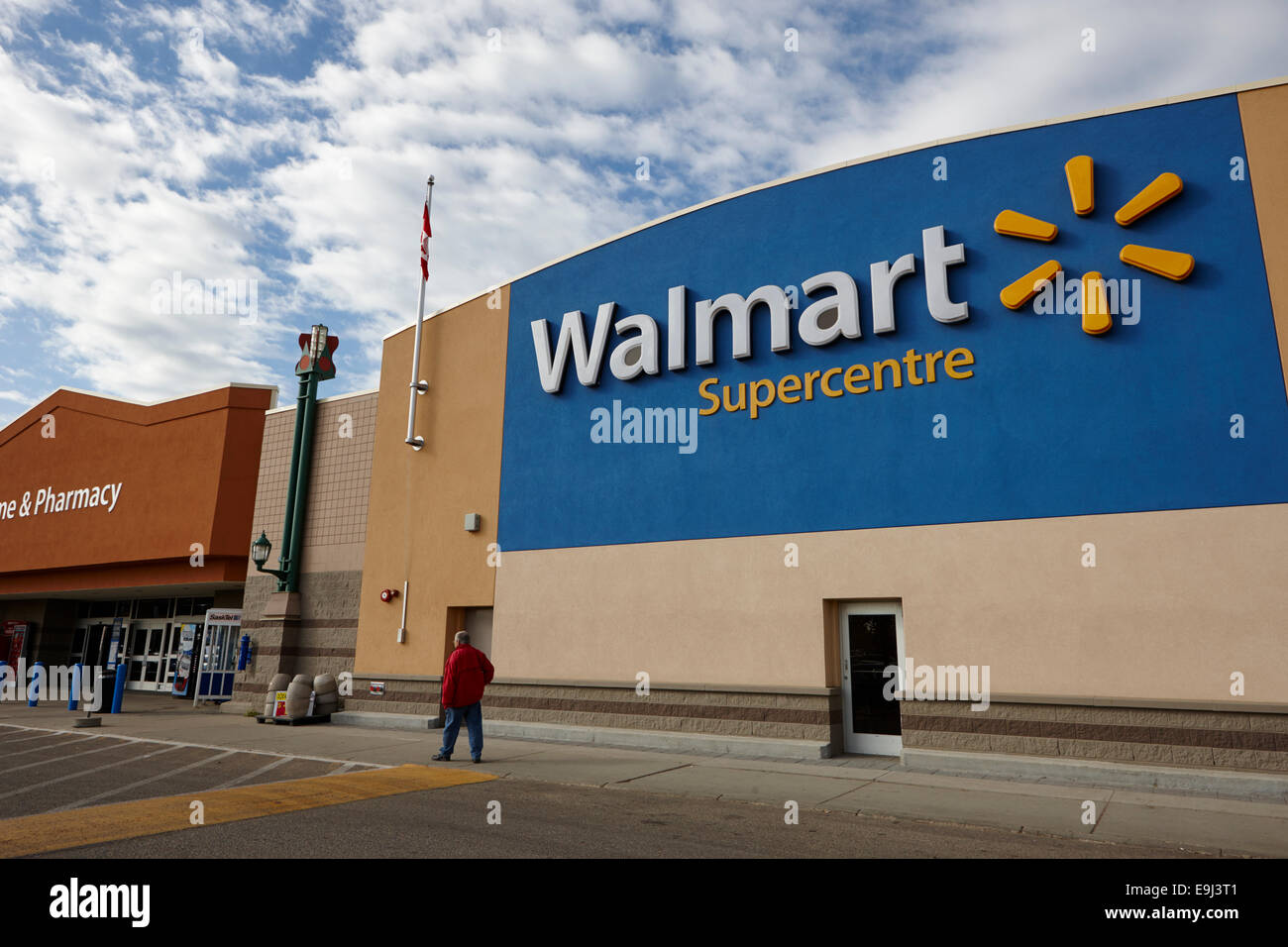 Walmart supercenter saskatoon Saskatchewan Canada Foto Stock