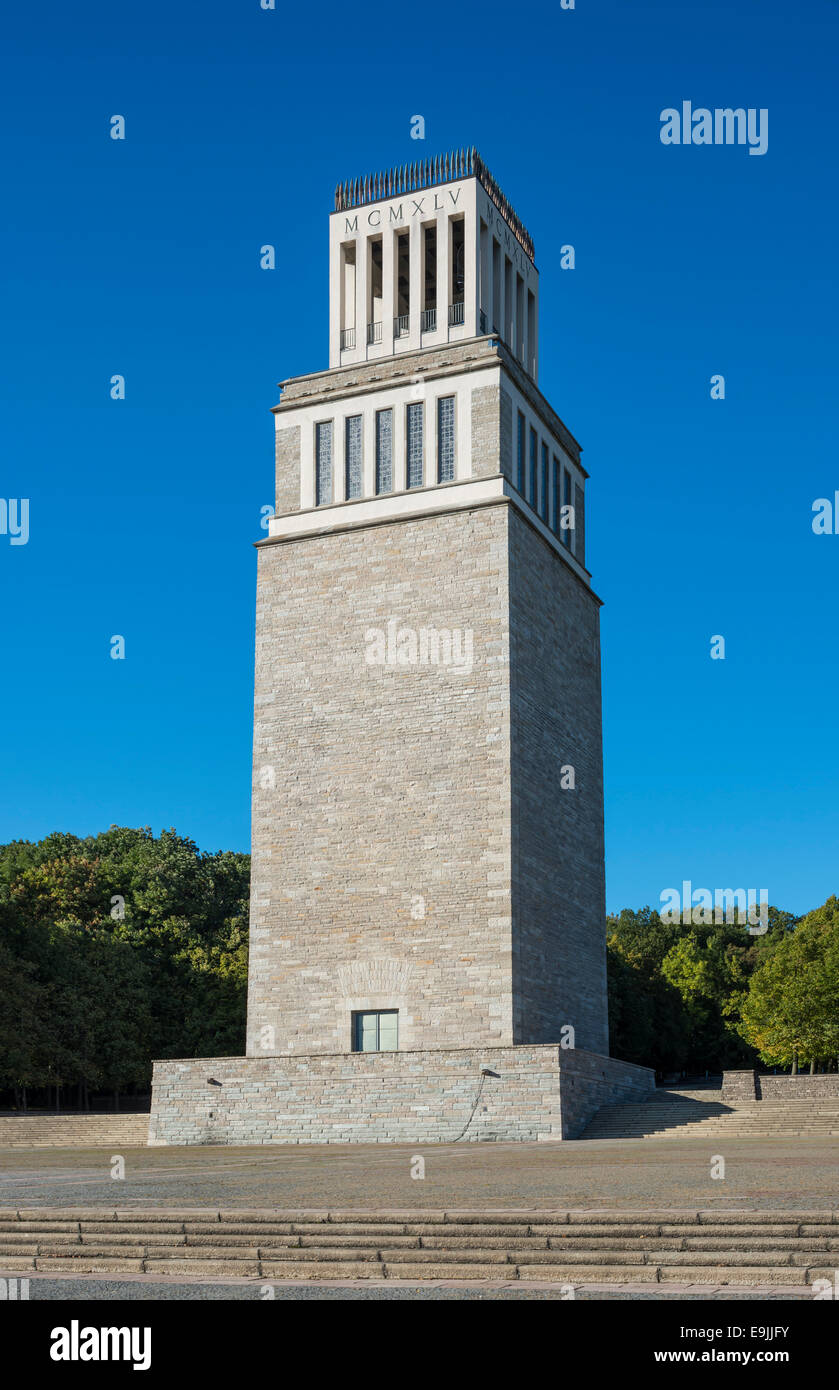 A Buchenwald Memorial, il campanile, Ettersberg, Weimar, Turingia, Germania Foto Stock
