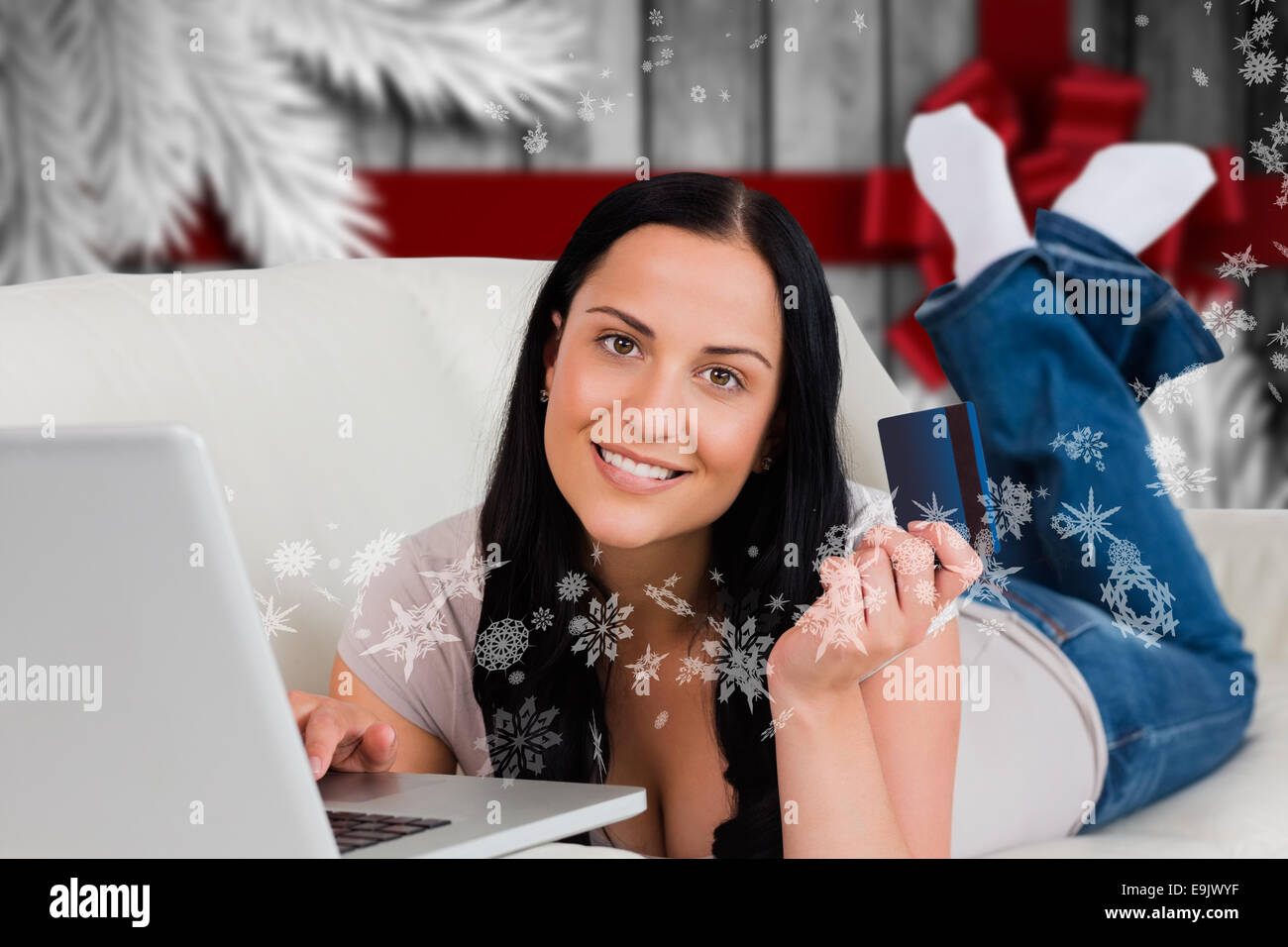 Immagine composita della donna shopping di ordinazione on-line Foto Stock