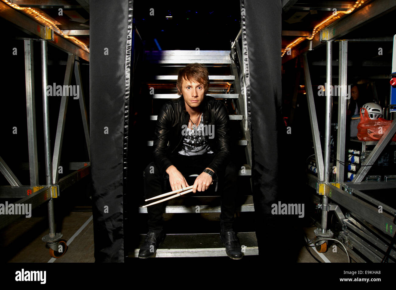 Il batterista, Dom Howard dei Muse Foto Stock