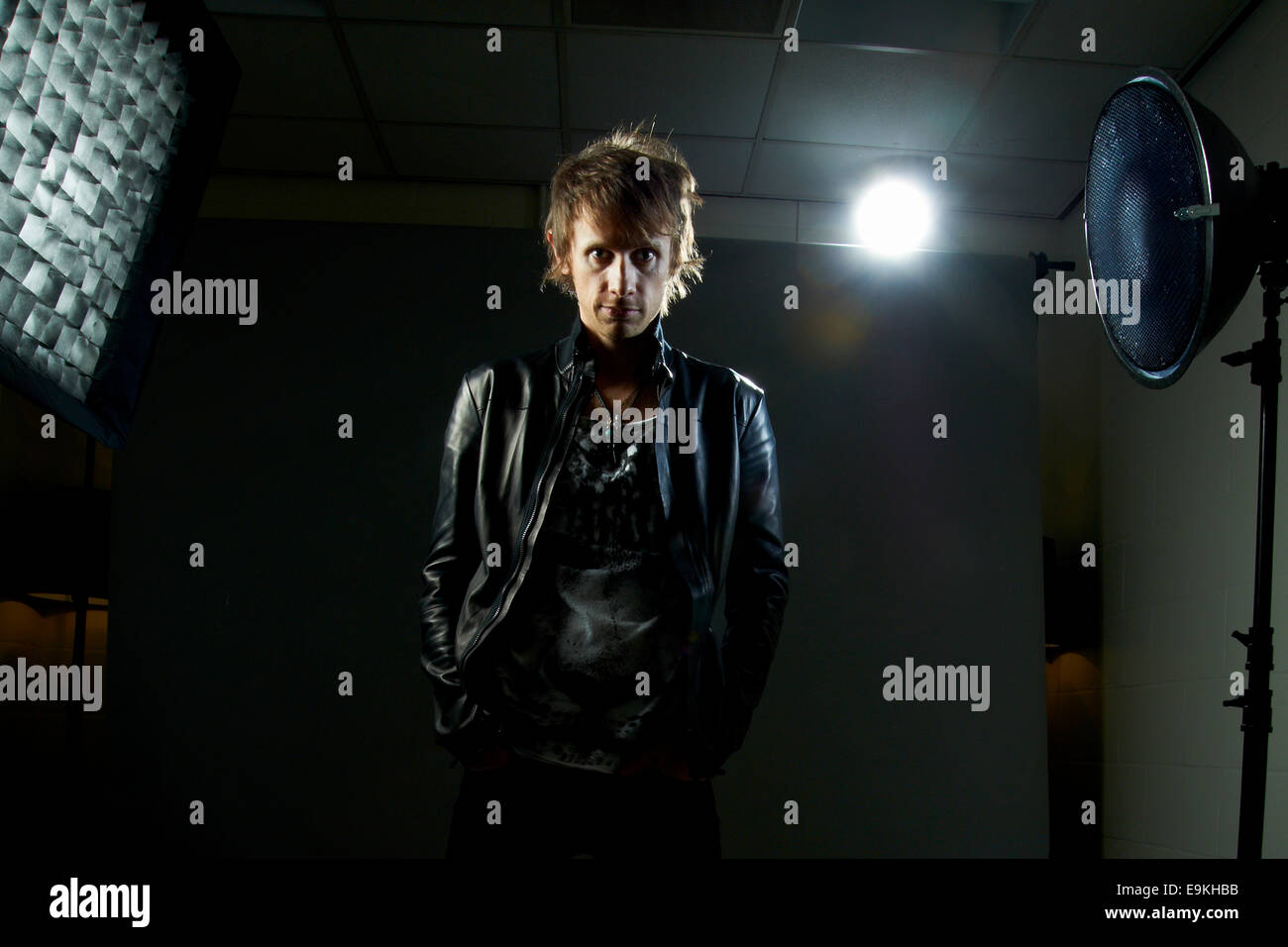 Il batterista, Dom Howard dei Muse Foto Stock