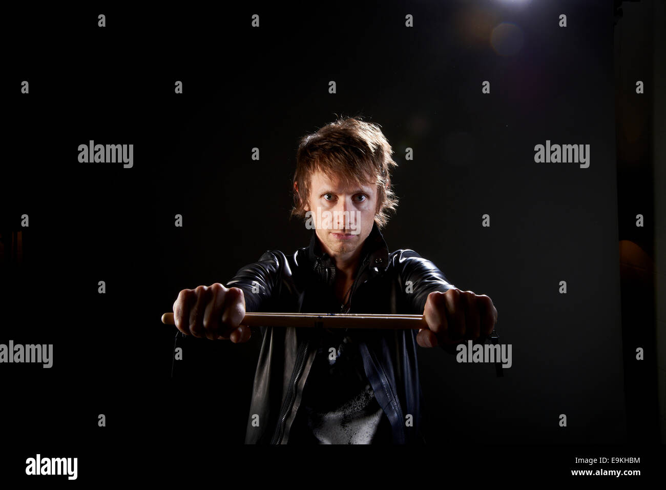 Il batterista, Dom Howard dei Muse Foto Stock