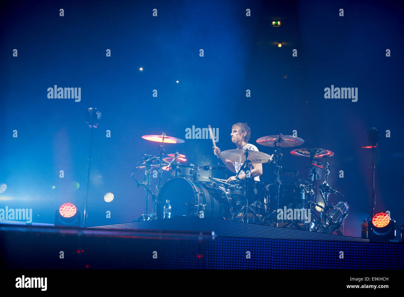 Il batterista, Dom Howard dei Muse Foto Stock