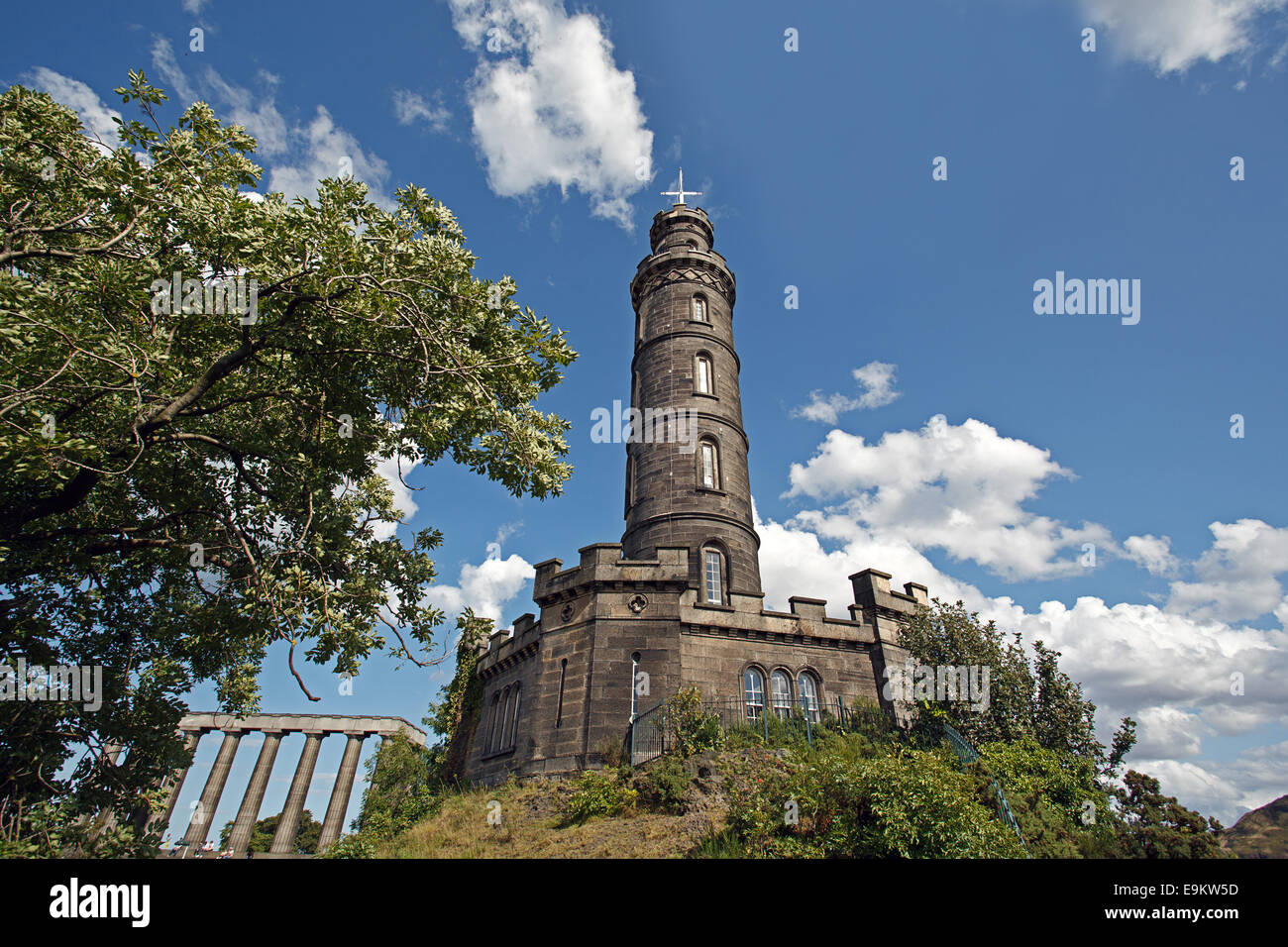 Il Monumento Nelson a Edimburgo. La Scozia. Foto Stock