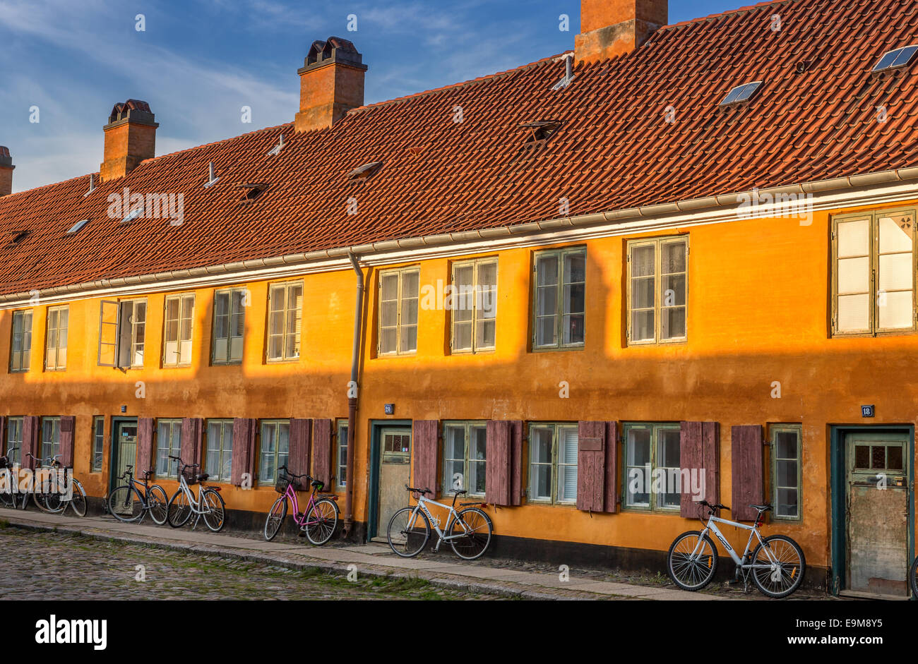 Centro storico di classe operaia quartiere residenziale, Nyboder, Copenhagen, Danimarca Foto Stock