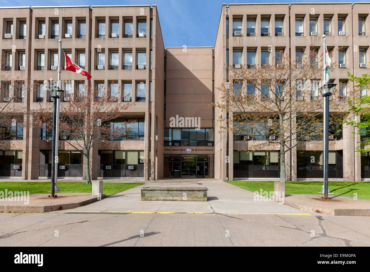 Lo Shaw edificio nel centro di Charlottetown ospita gli uffici del governo provinciale. Foto Stock