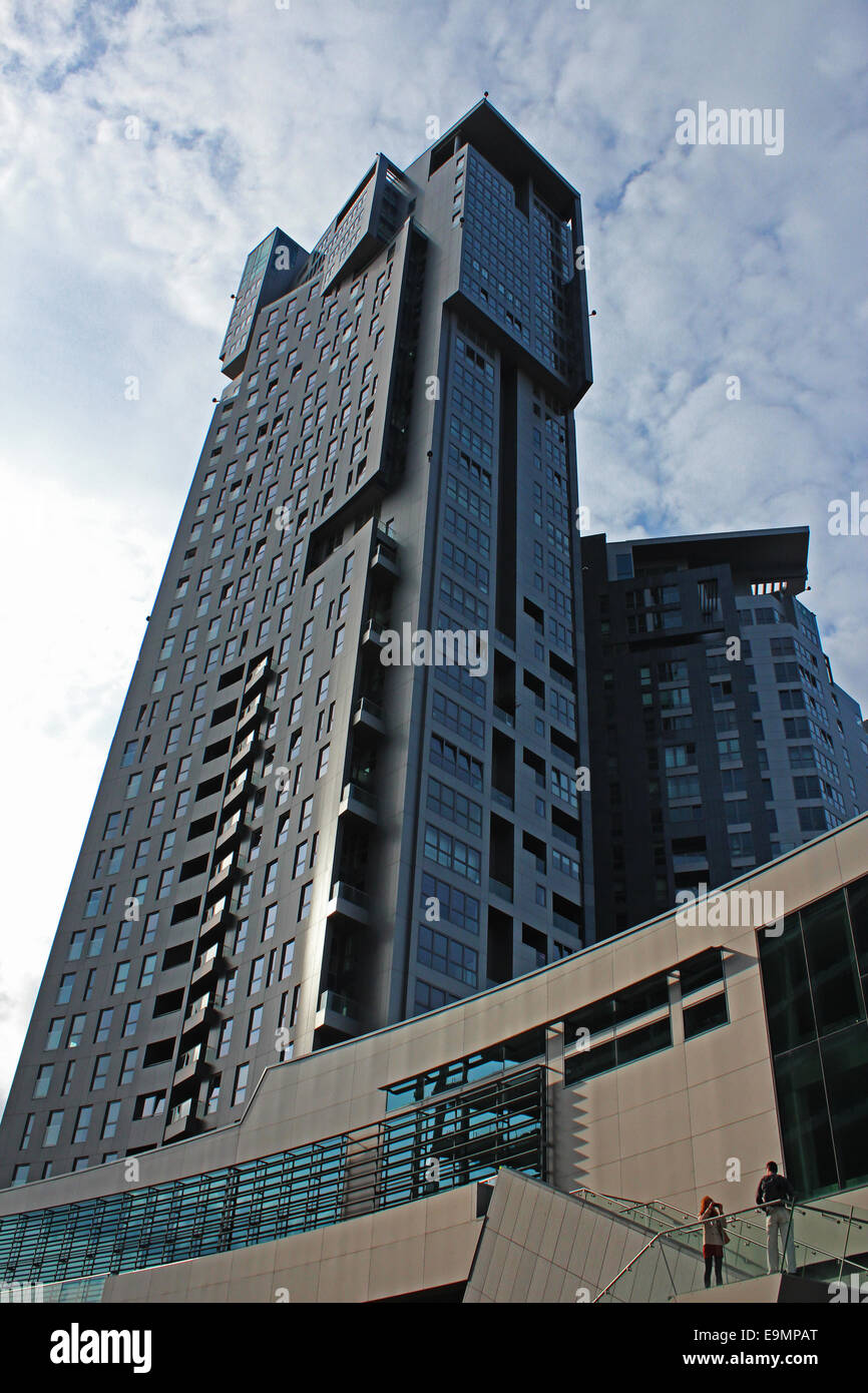 Gdynia, Polonia , 17 Agosto 2014: Torri del mare Edificio di appartamenti a Gdynia. Foto Stock