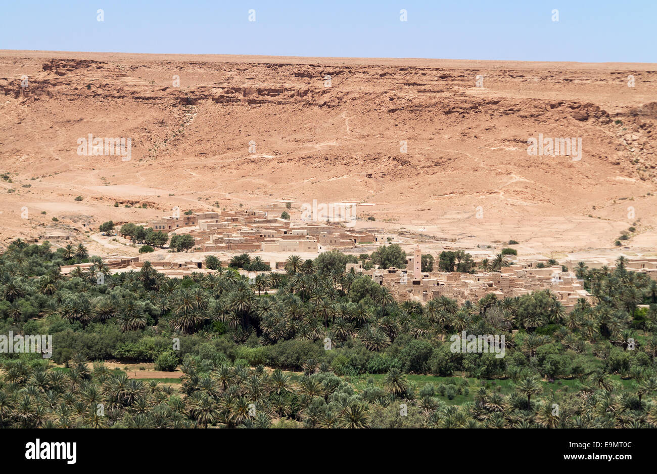 Aoufous in Marocco con la verde vallata verdeggiante Foto Stock