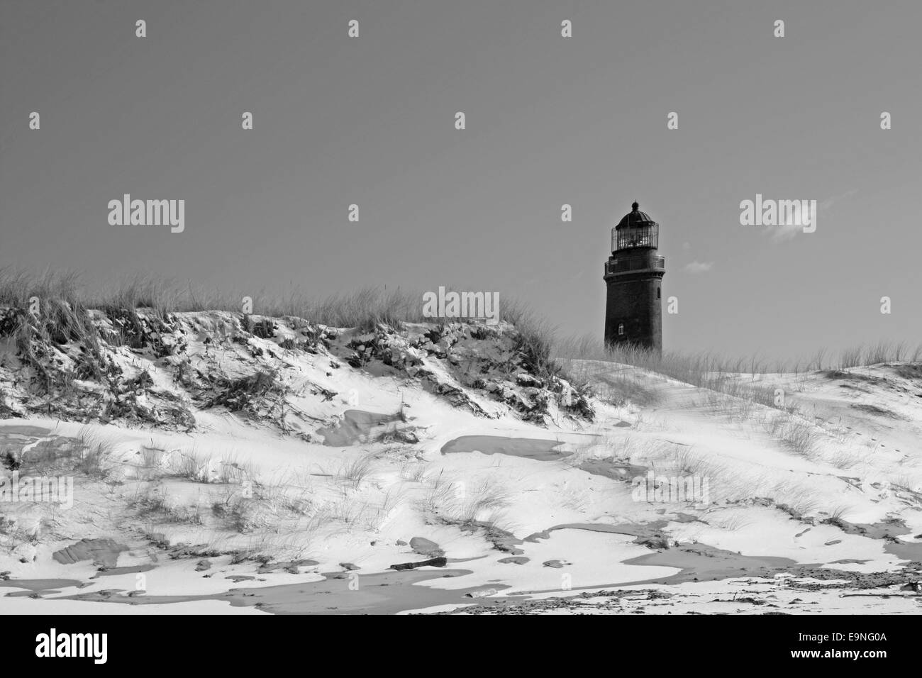 OuLighthouse in inverno, Mar Baltico, Germania Foto Stock