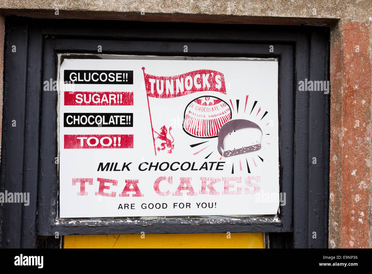 Vecchio annuncio per tè Tunnocks dolci presso Crinan, Knapdale, Argyll & Bute, Regno Unito Scozia Foto Stock
