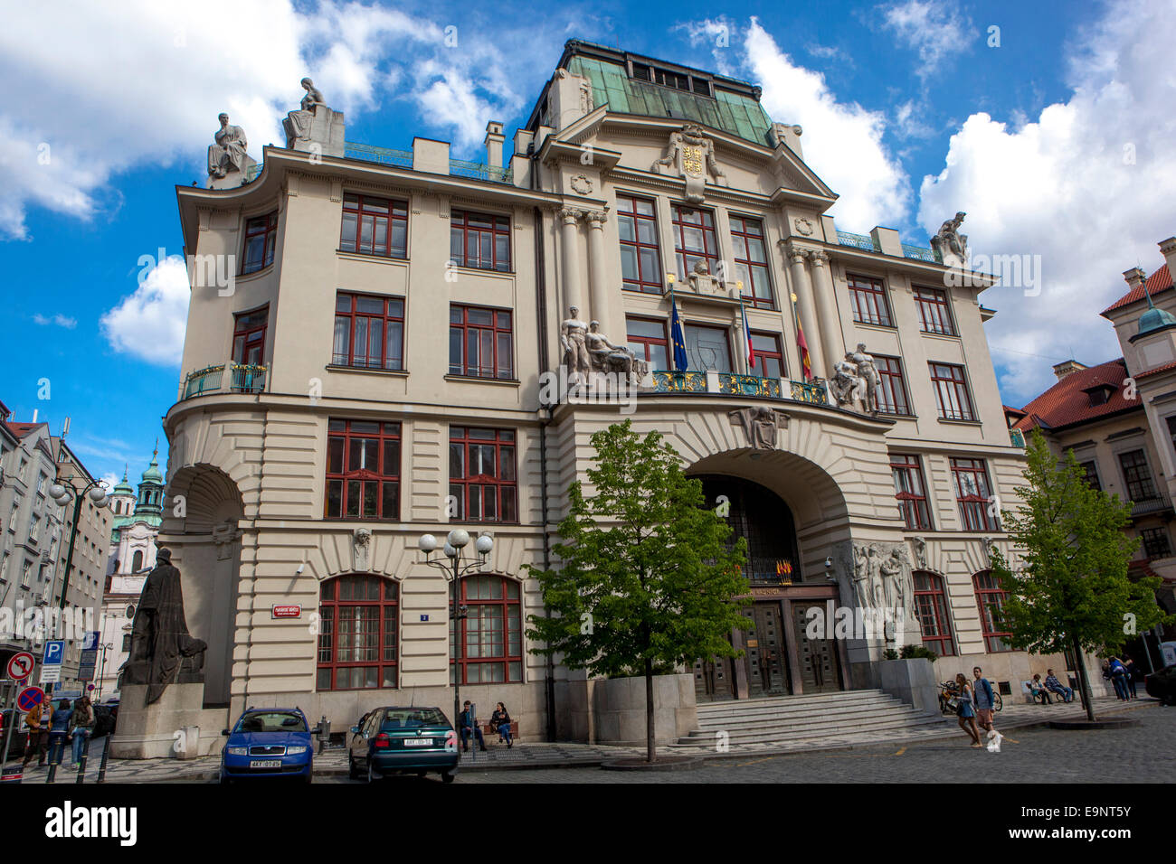 Stile art nouveau Nová Radnice, il nuovo Municipio (1911) da Osvald Polivka a Marianske namesti Piazza Città Vecchia Praga Foto Stock