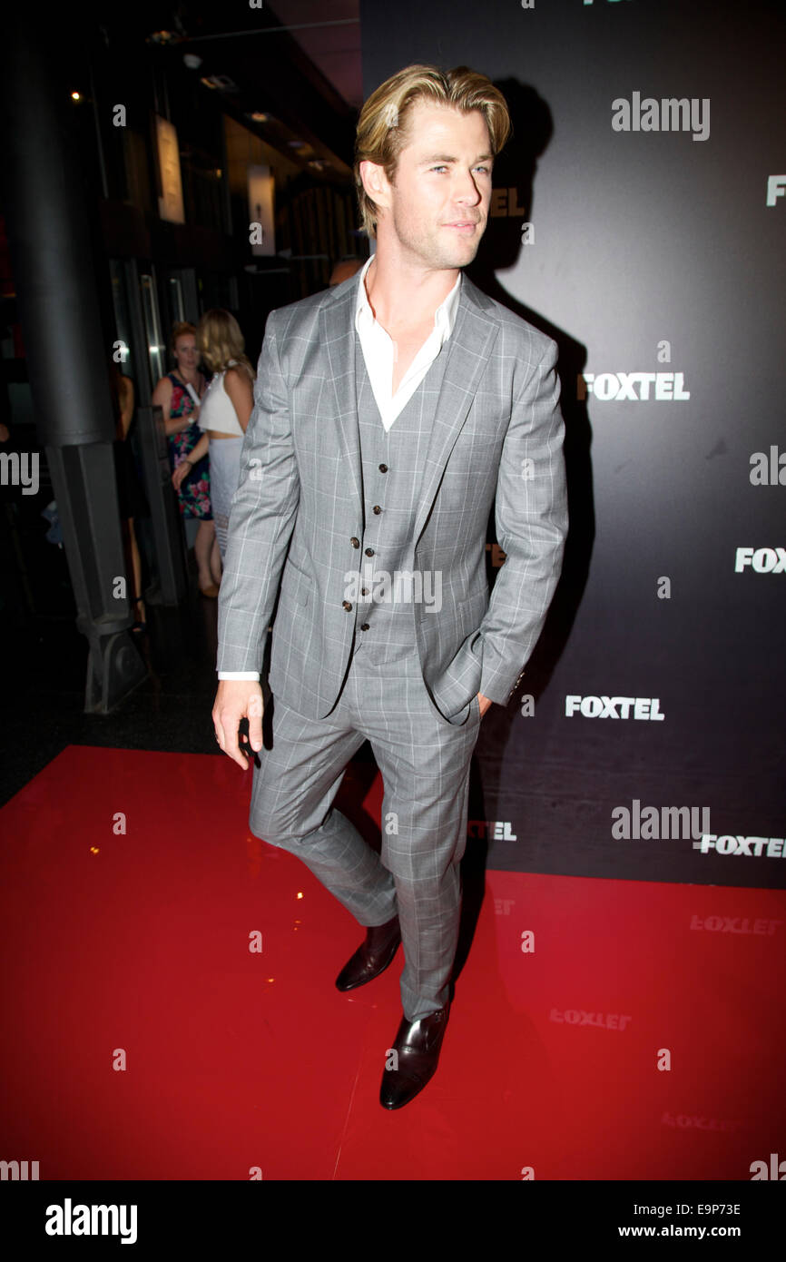 Sydney, Australia. Il 30 ottobre, 2014. Attore australiano e superstar di Hollywood Chris Hemsworth arriva sul tappeto rosso per l'annuale Foxtel MCN 2015 upfronts. Credito: Richard Milnes/Alamy Live News Foto Stock