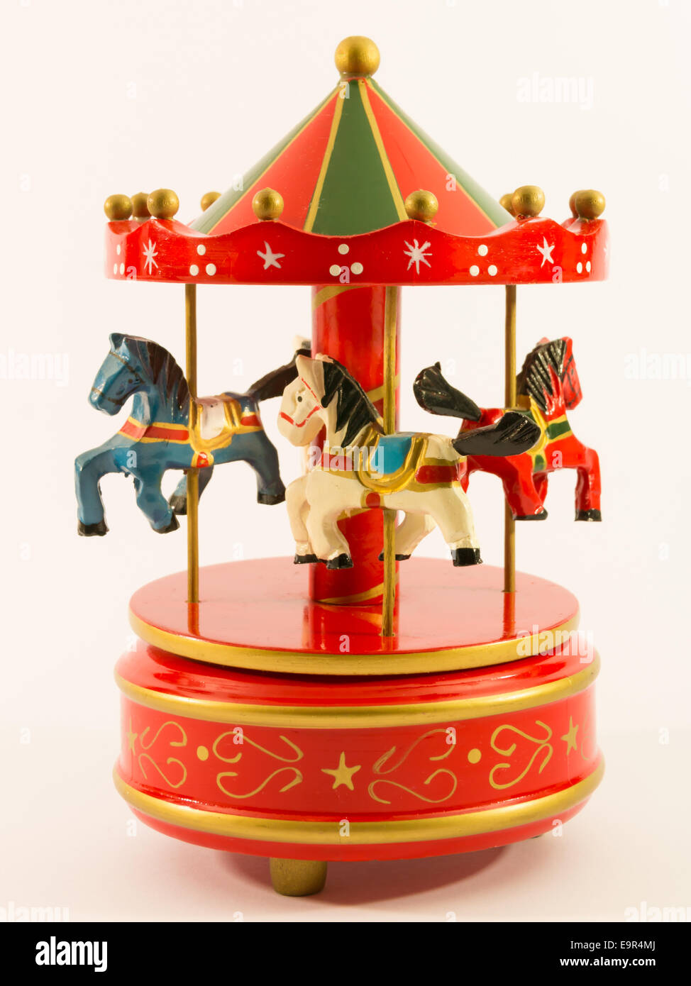 Red merry-go-round horse carillon, carouse in legno Foto Stock