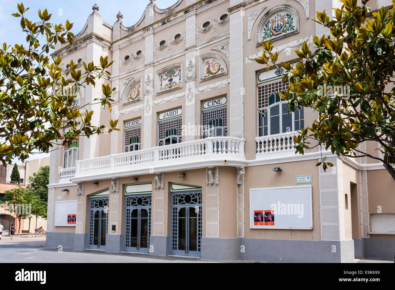 Teatre Jardi cinema progettato dall architetto Llorenç Ros mi costa a Figueres, Spagna, Europa Foto Stock