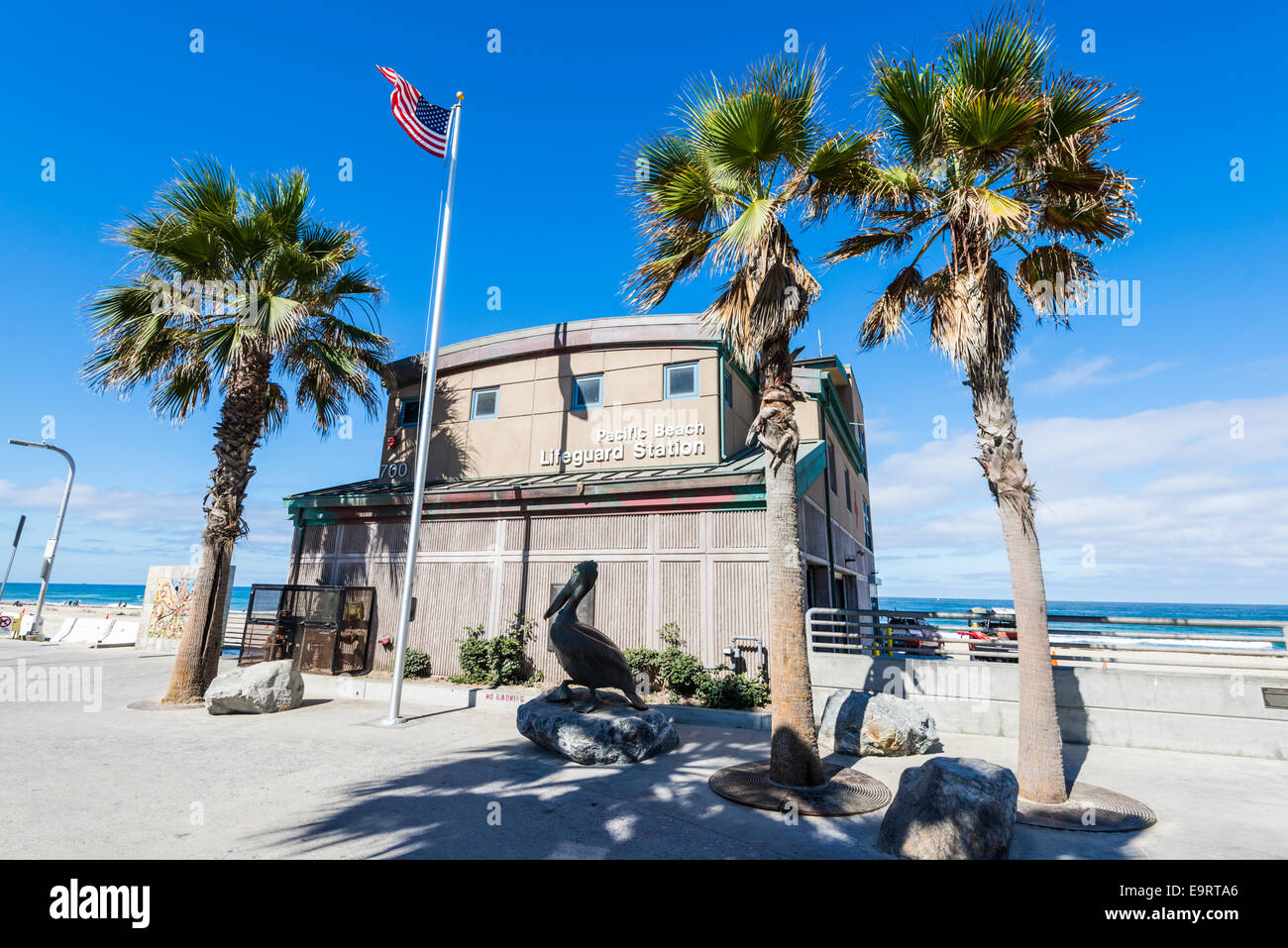 Vista del Pacific Beach Lifeguard Station building. San Diego, California, Stati Uniti. Foto Stock