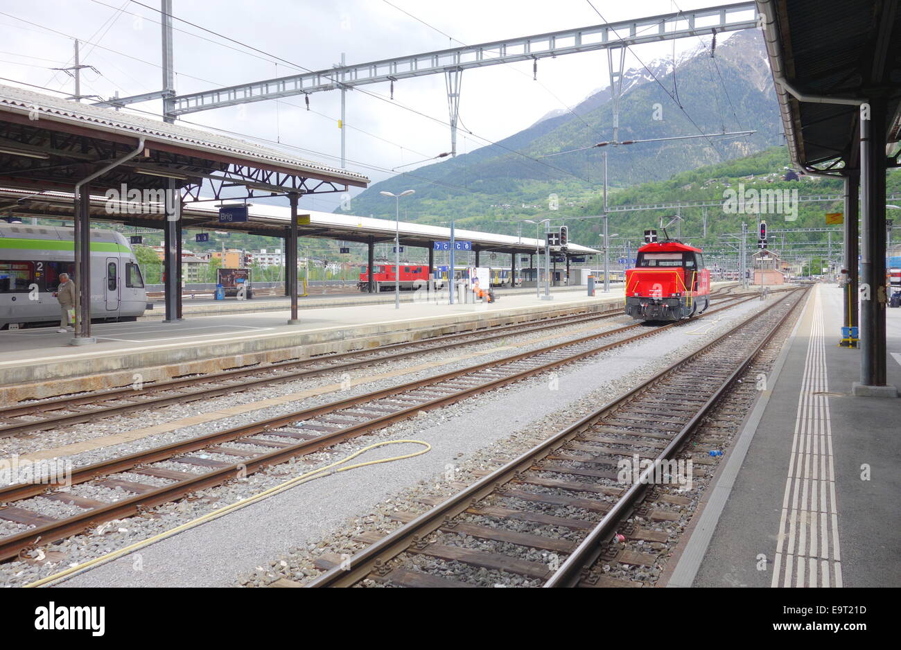 Vista della stazione ferroviaria di Brig, Svizzera Foto Stock