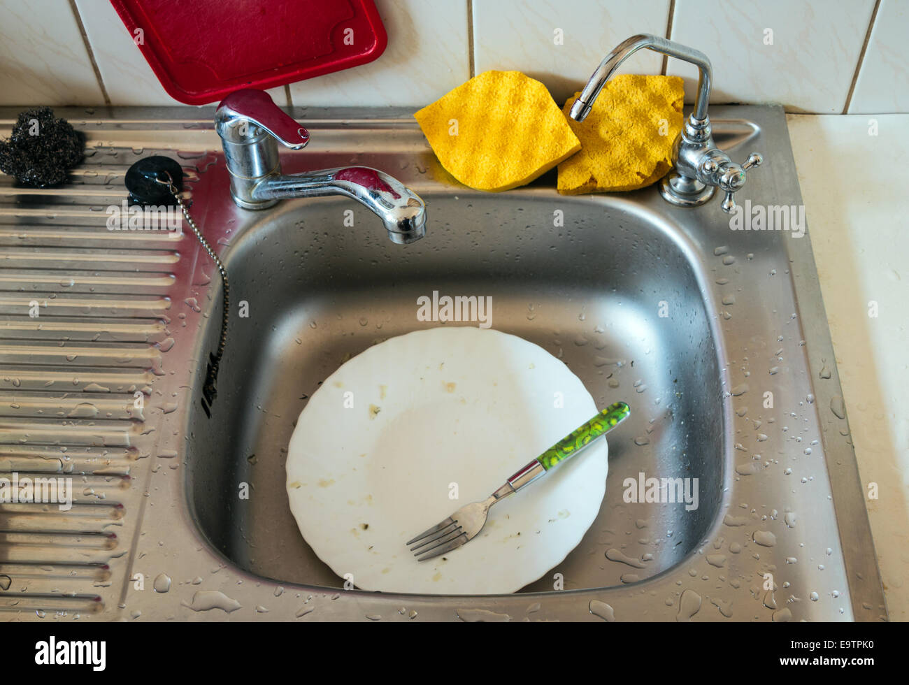 Non lavate in lavastoviglie lavello da cucina Foto Stock