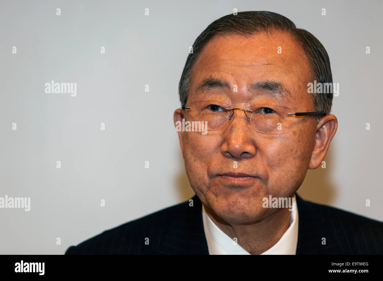 Copenhagen, Danimarca. 02Nov, 2014. Il sig. Ban Ki-moon, Segretario Generale delle Nazioni Unite, raffigurato all'ONU sul clima di conferenza stampa tenutasi a Copenaghen. Credito: OJPHOTOS/Alamy Live News Foto Stock