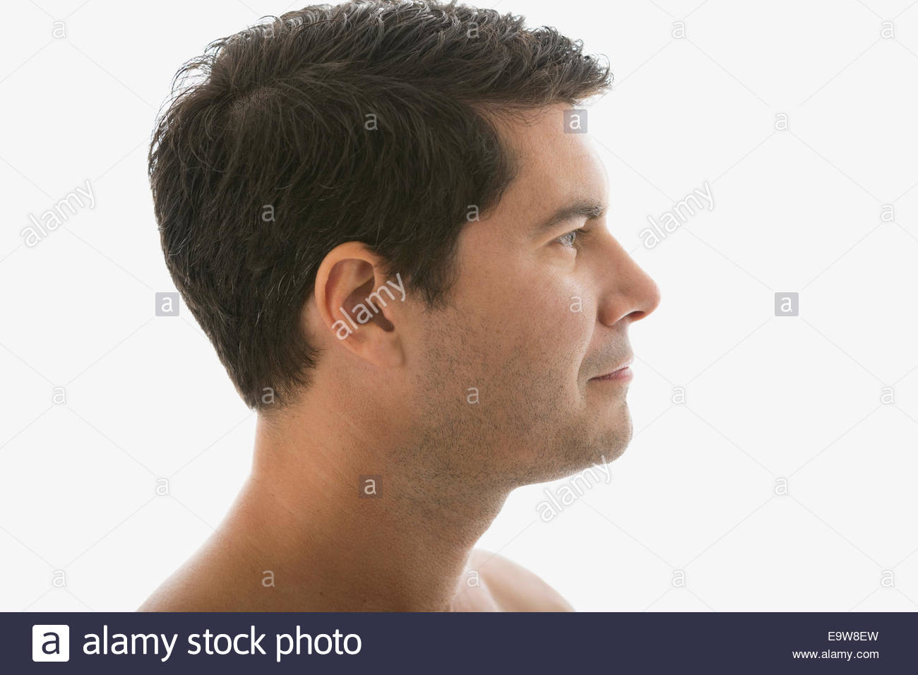 Close up profilo di pensieroso brunette uomo Foto Stock