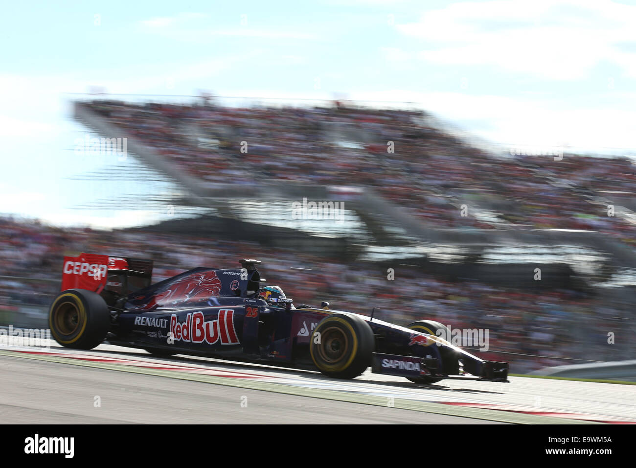 Motorsports: FIA Formula One World Championship 2014, il Gran Premio degli Stati Uniti, #25 Jean-Eric Vergne (FRA, la Scuderia Toro Rosso), Foto Stock