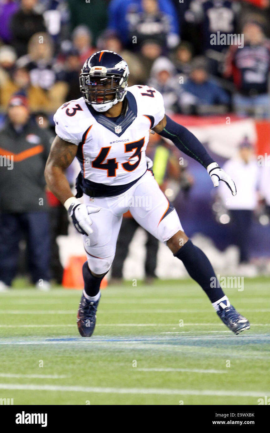 Gillette Stadium di New England. 2° Nov, 2014. Denver Broncos di sicurezza resistente T.J. Ward (43) in azione durante la seconda metà del gioco di NFL tra il Denver Broncos e il New England Patriots al Gillette Stadium. La Nuova Inghilterra sconfitto Denver 43-21. Anthony Nesmith/CSM/Alamy Live News Foto Stock