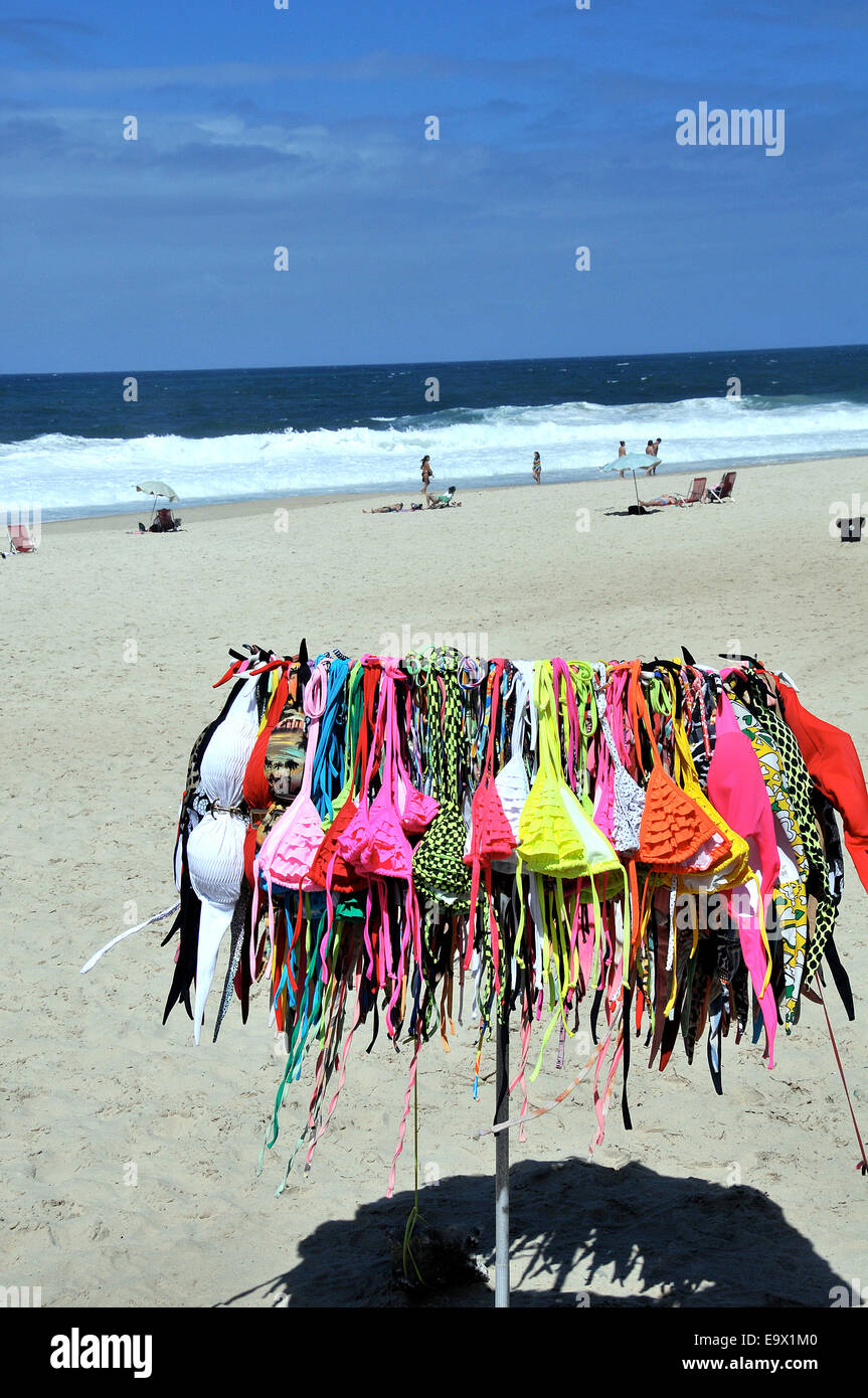 Bikini Ipanama spiaggia di Rio de Janeiro in Brasile Foto Stock