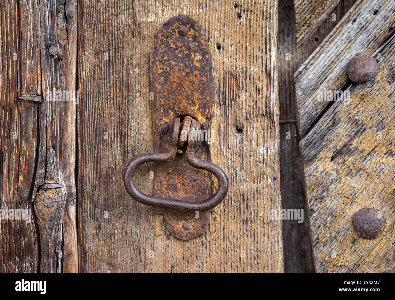 Vecchio ovale anello metallico Foto Stock