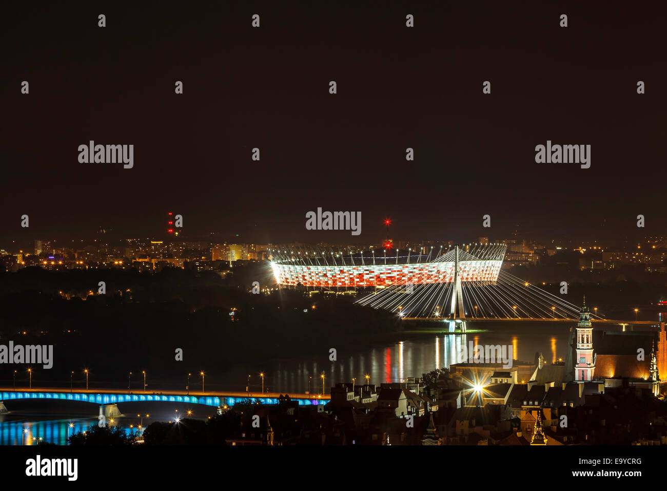 Panorama di Varsavia stadium di notte. Arena di Euro 2012. Foto Stock