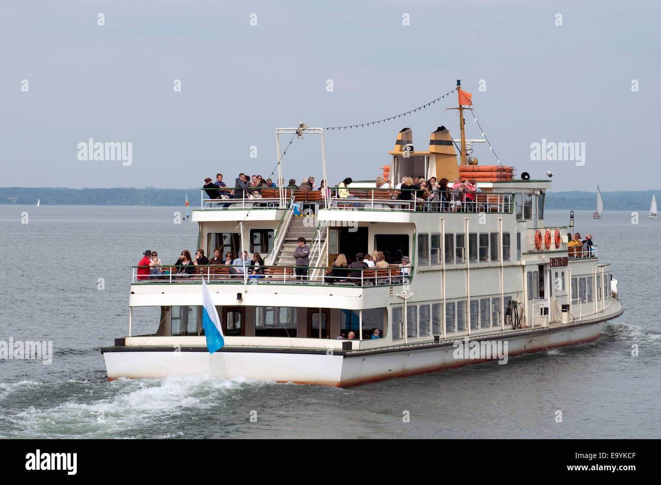 Edeltraud traghetti passeggeri, Chiemssee, Baviera, Germania. Foto Stock