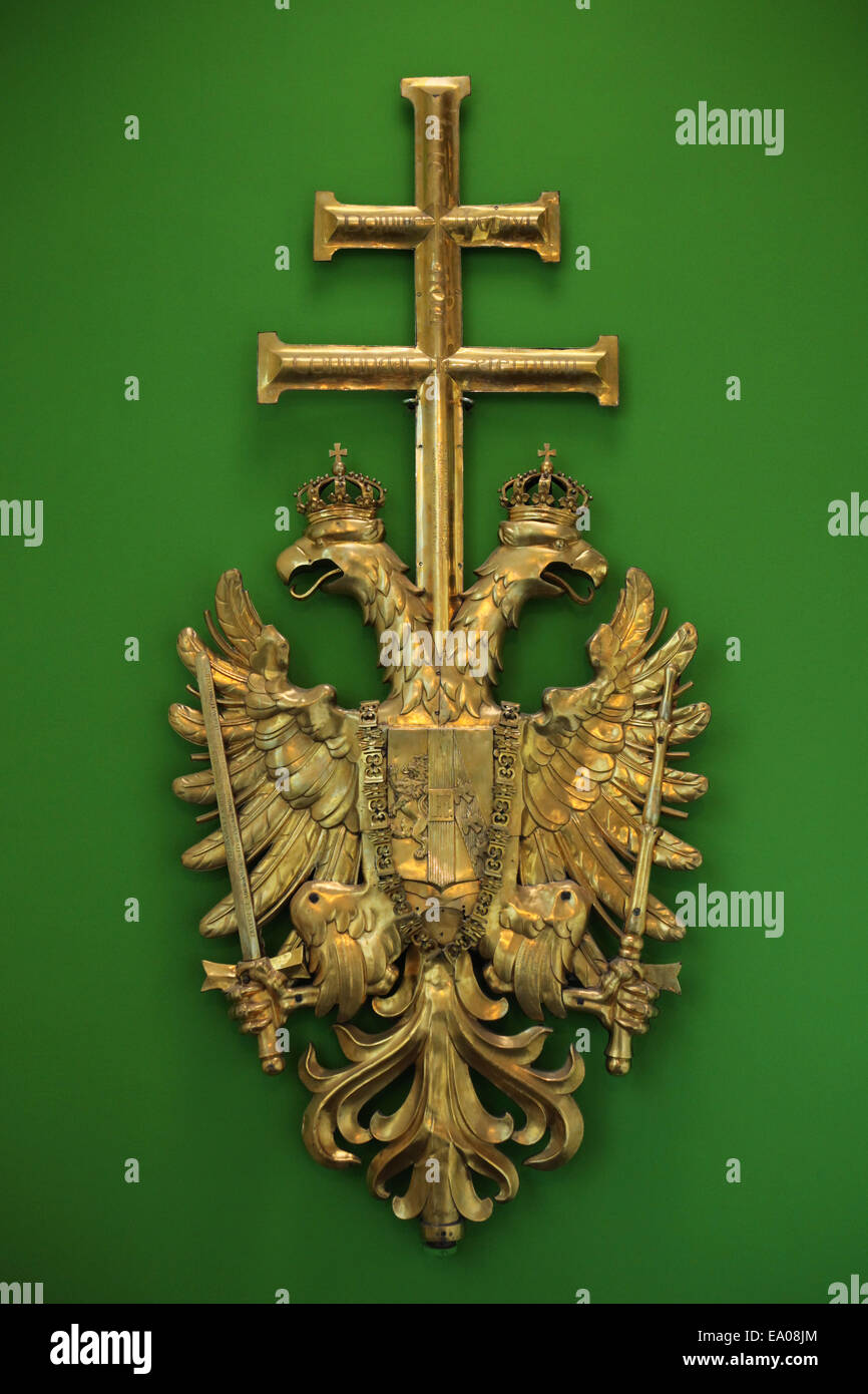 Stemma dell'Impero austriaco dal campanile di Stephansdom. Museo di Vienna Karlsplatz, Vienna, Austria. Foto Stock