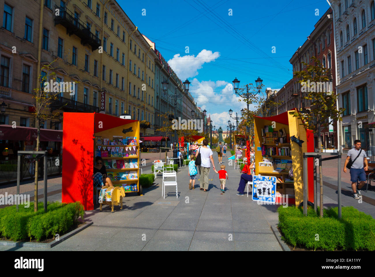 Bolshaya Konyushennaya strada pedonale, off Nevsky prospekt, San Pietroburgo, Russia, Europa Foto Stock
