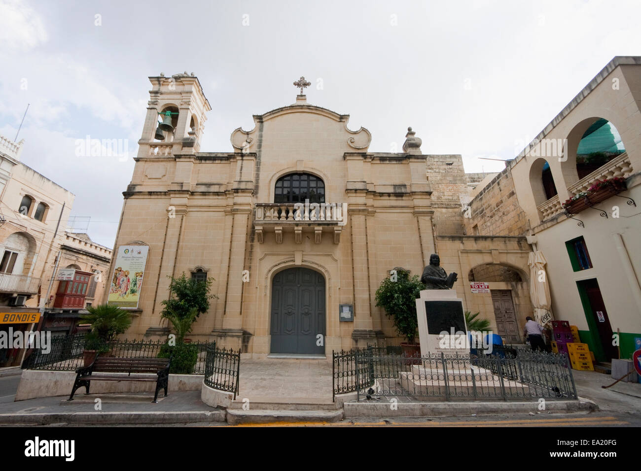 La Chiesa di San James da Piazza It-Tokk, Victoria (Rabat), isola di Gozo, Malta Foto Stock