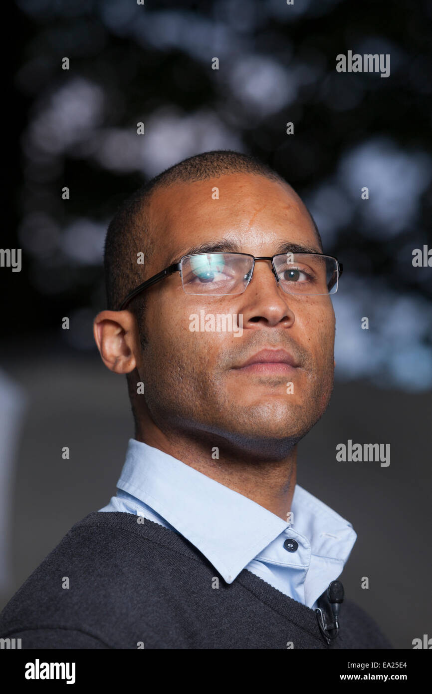 Clarke Carlisle, calciatore e autore, a Edinburgh International Book Festival 2014. Edimburgo, Scozia. Il 22 agosto 2014 Foto Stock