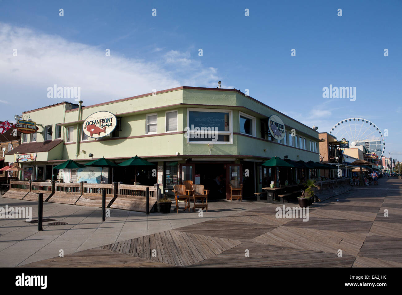 Oceanfront bar e grill lungo la passeggiata a mare nel centro cittadino di Myrtle Beach, Carolina del Sud. Foto Stock
