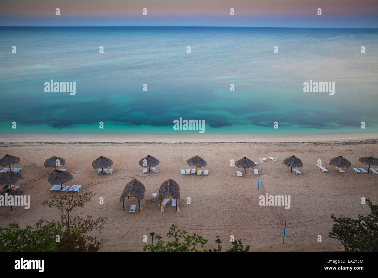 Ancon Beach all'alba, Trinidad, Sancti Spiritus Provincia, Cuba, West Indies, dei Caraibi e America centrale Foto Stock