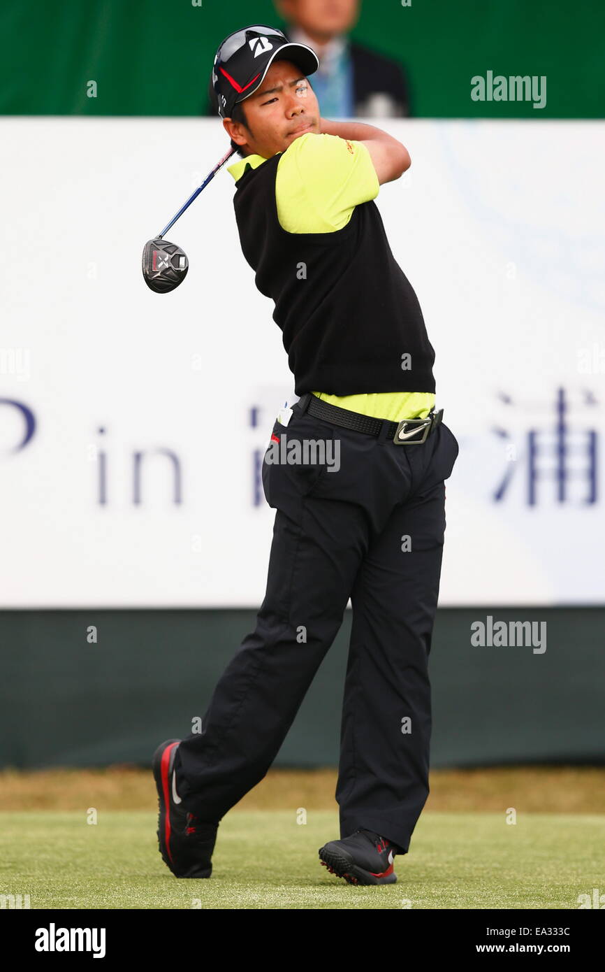 Chiba, Giappone. 6 Nov, 2014. Kazuki Higa Golf : HEIWA PGM CAMPIONATO Kasumigaura nel primo round a Miho Golf Club a Chiba, Giappone . © AFLO SPORT/Alamy Live News Foto Stock