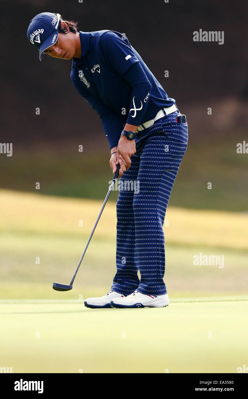 Chiba, Giappone. 6 Nov, 2014. Ryo Ishikawa Golf : HEIWA PGM CAMPIONATO Kasumigaura nel primo round a Miho Golf Club a Chiba, Giappone . © AFLO SPORT/Alamy Live News Foto Stock