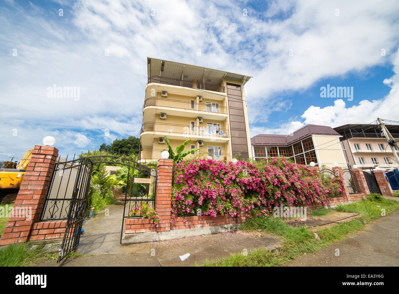 Hotel moderno edificio, Sochi, Regione Krasnodar, Russia Foto Stock